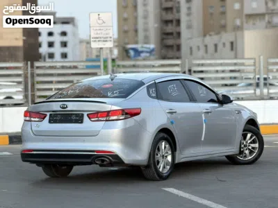 Kia K5 EX 3