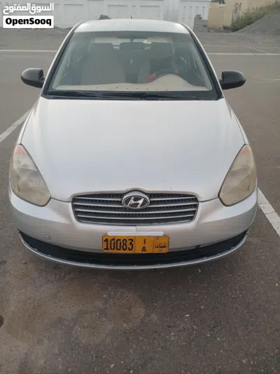 Hyundai Accent Standard 4
