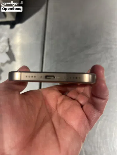 اللون الصحراوي IPHONE 16pro max 3