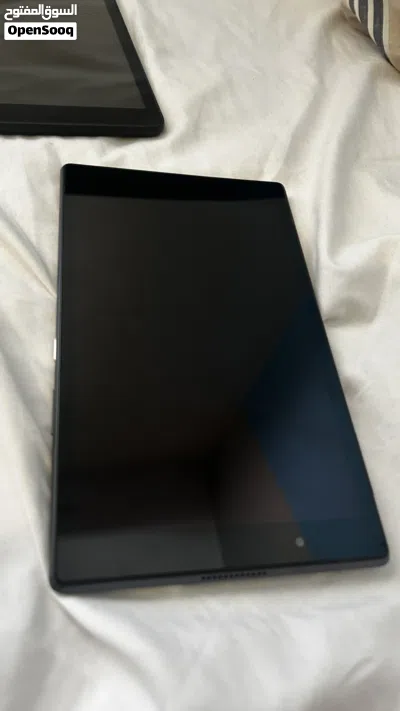 2 alcatel, 1 Lenovo tablet for sale 3 لابتوبات للبيع بحالة جيدة من الخارج 3