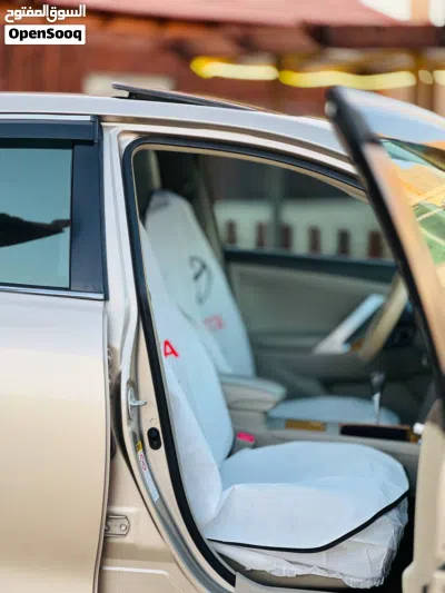 Toyota Camry SE 4