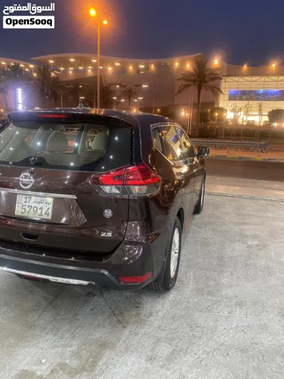 Nissan X-Trail Standard 3