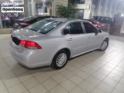 Kia Lotze 4