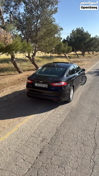 Ford Fusion SEL 3