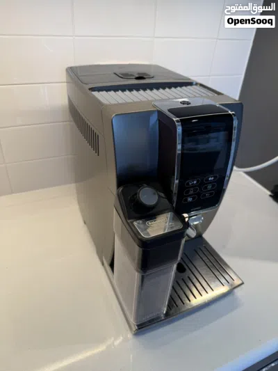 Delonghi Coffee Machine - Fully Automatic 2