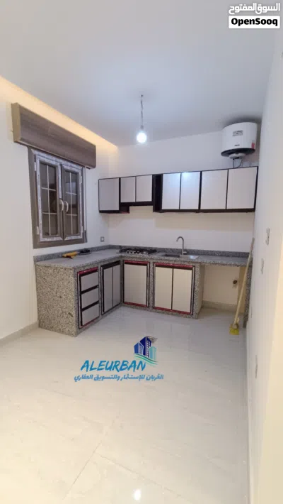 شقة جديدة صغيره للإيجار في السراج بداية شارع اسطنبول 3