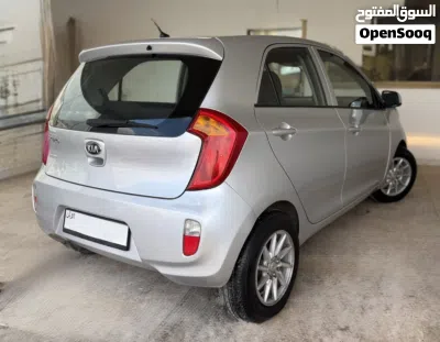 Kia Picanto EX 4