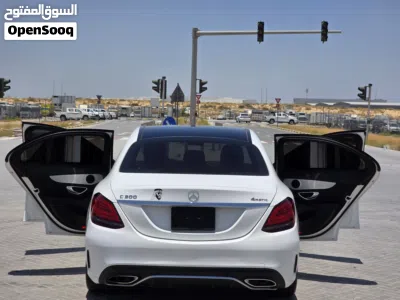 مرسيدس بنز الفئة-C C 300 4