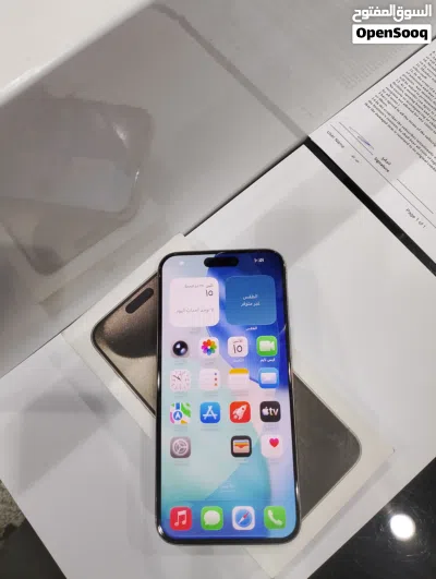 ايفون 15pro max جيجا 256 4