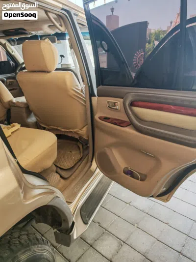 Lexus LX LX 470 3