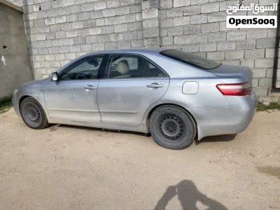 Toyota Camry XLE 3