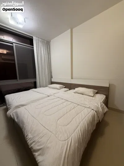 Bed-frame with mattress 4