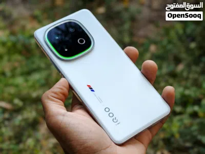 Limited Edition IQOO 15 اسرع جهاز في العالم 2