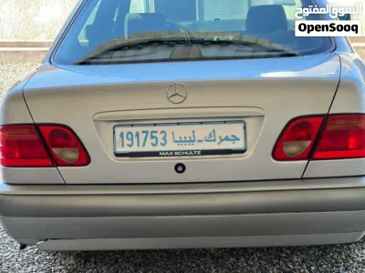 Mercedes Benz E-Class E 240 4