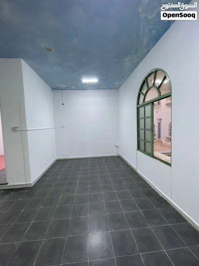 الخوير 33 من المالك مباشره شقه غرفتين غير مفروش للإيجار شامل الخدمات directly from apartment 2bhk 4