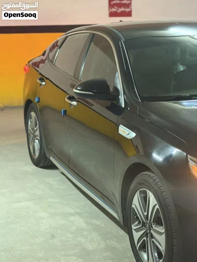 Kia K5 EX 2