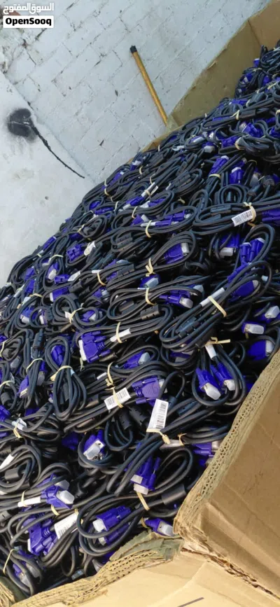 للبيع كابلات فيجا (VGA) وكابلات باور كمبيوتر وشاشات - خامات ممتازة 2