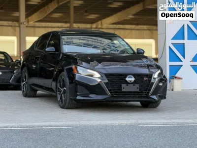 Nissan Altima SR 3