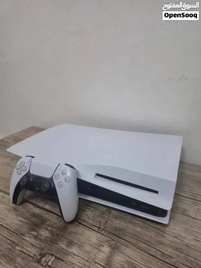 ps5 للبيع نطيف 3
