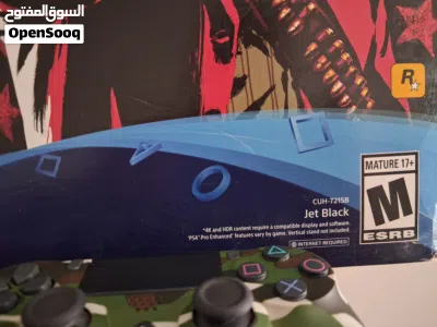 بلايستيشن 4 برو PS4 PRO . الجهاز نظيف معاه يد أصلية وزوز مش اصليات. ومعاه مجموعة دسكات 2
