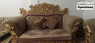 عندي صالون الله يبارك للبيع التواصل على الوتساب مكان ورشفانه المعموره 2