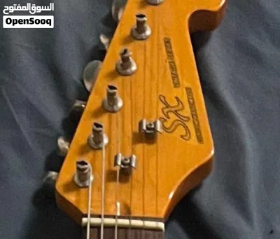 SX Strat-Style Electric Guitar Sunburst Finish 3