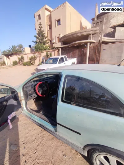 أوبل كورسا Standard 3