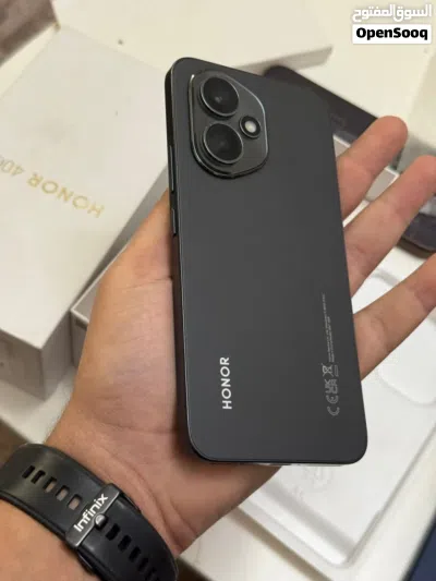 Honor 400 5g 12Ram 512g الجهاز ما فيه ولا أي غلطه مع كرتونية وعظمة الشاحن 100 w 4
