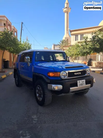 تويوتا FJ GXR 3