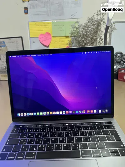 ماك بوك برو 2019 نظييييف 2
