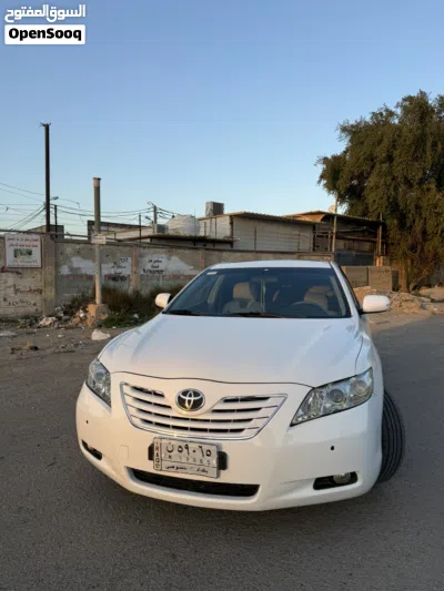 تويوتا كامري GLE 4