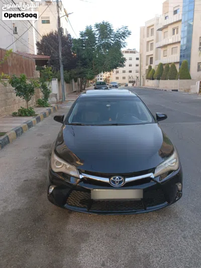 Toyota Camry XLE 3
