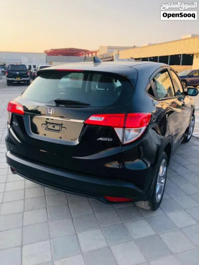 هوندا HR-V LX 4