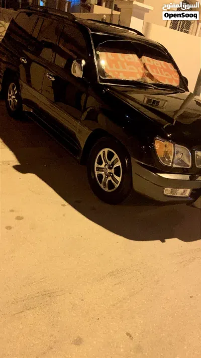 Lexus LX LX 470 2