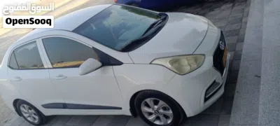Hyundai Grand i10 4