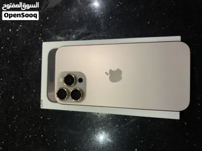 آيفون 16 برو ماكس مستعمل بحالة ممتازة 256 جيجابايت لون ذهبي وردي مع الكرتونة والشاحن مدخل خط 3