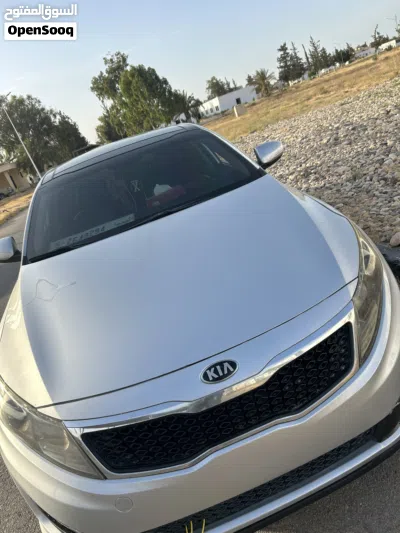 Kia K5 EX 2