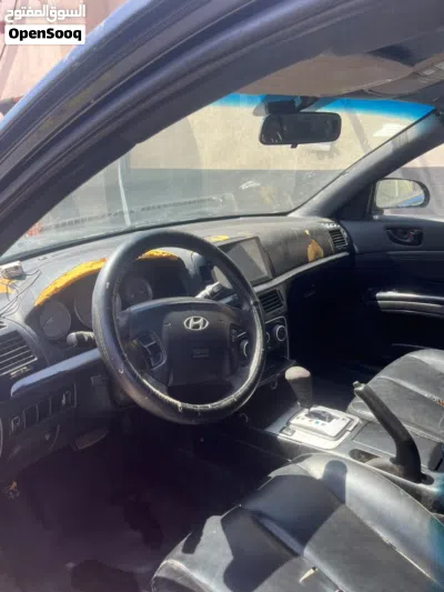 Hyundai Sonata GL 2