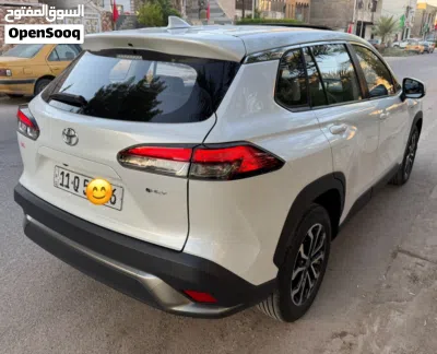 Toyota Corolla Cross GLI 4
