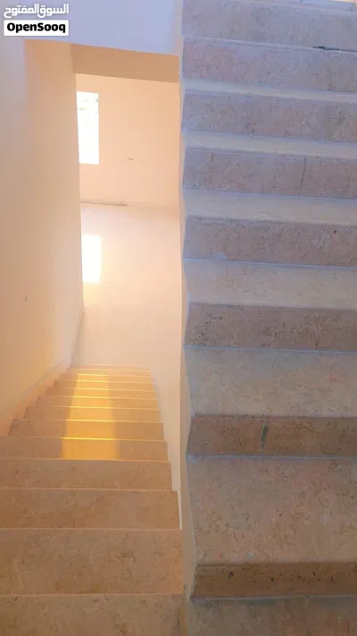 منزل للبيع دورين بولاية السويق النهضه جنب المدارس 2