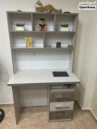 غرفة نوم مستعملة شبه جديدة للشباب 4