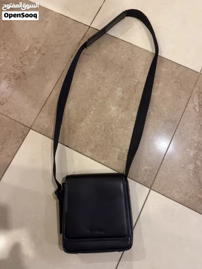 Calvin Klein-Square Reporter Crossbody Bag - Black 2