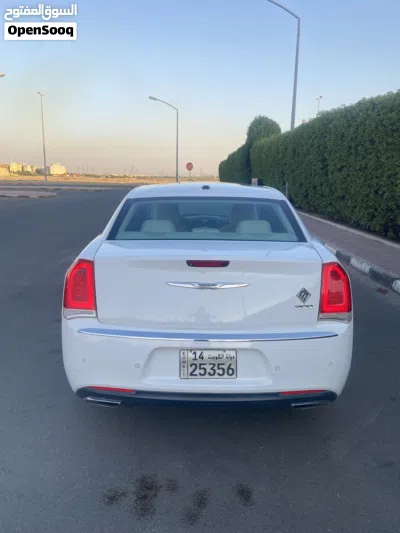 كرايسلر 300 300S v8 3