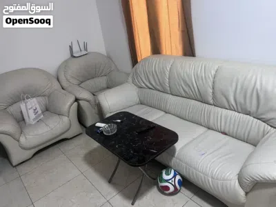 كنب صاله مكونه من ثلاث قطع 3