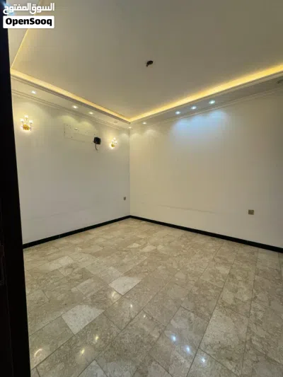 دار زيرو للبيع في منطقة حي الجامعة وحدتين سكنية معزولة مساحة 150 متر 3