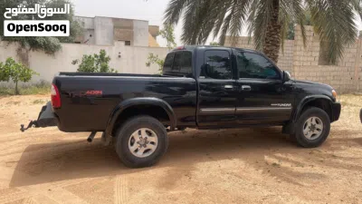 تويوتا هيلوكس Standard 3