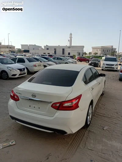 نيسان التيما S 4