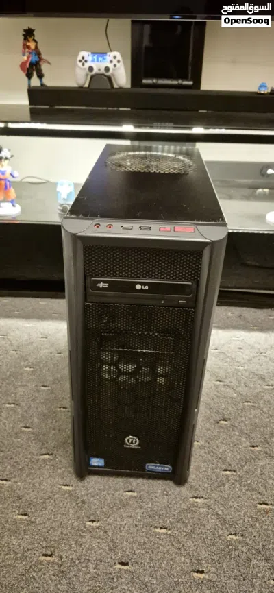 Pc case with motherboard almost brand new budget 4
