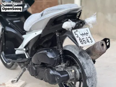 ياماها ايروكس 4