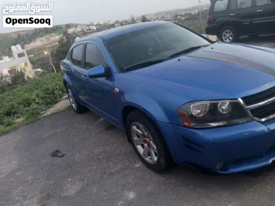Dodge Avenger SXT 2